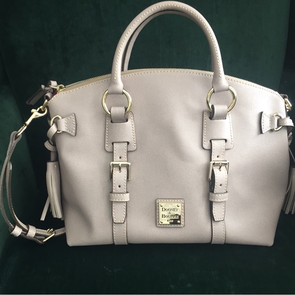 Dooney & Bourke Women’s Leather Hand Bag